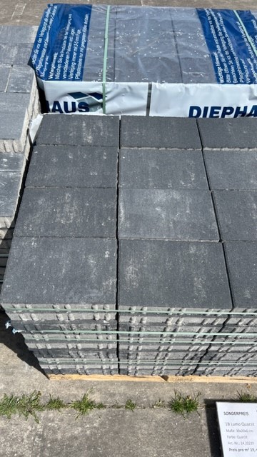 LUMO – Pflastersteine 1B LUMO QUARZIT 30/20/6 CM – QUARZIT – 30 x 20 x 6 cm – mit Fase – Hauptansicht