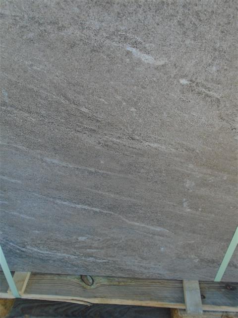 CERATIO® – Terrassenplatten 1B CERATIO BASALT 60/60/4 CM – BASALT – Keramik – Umgebungsansicht