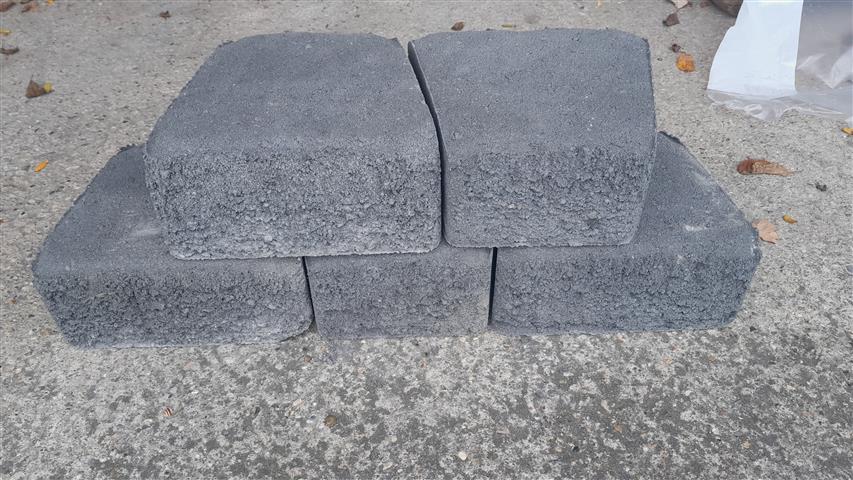 Mauersteine 1B RISO BASALT 23/17/21,5/10CM 192/DBP