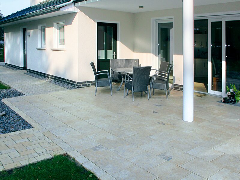 RUSTICA – RUSTICA MUSCHELKALK 40/40/4 CM – MUSCHELKALK – Beschichtet – Seitenansicht