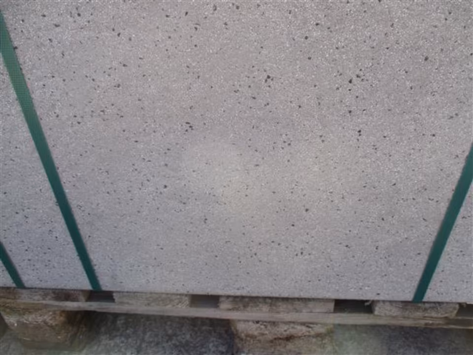PURA – Terrassenplatten 1C PURA QUARZ 60/40/4 CM – QUARZ – 60 x 40 x 4 cm – Detailansicht