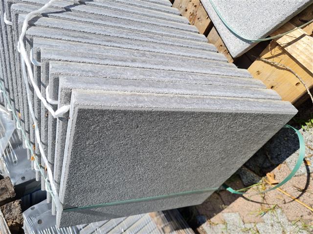 Terrassenplatten QUARZ GESTRAHLT 50/50/4 – QUARZ – Hauptansicht