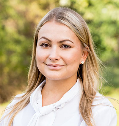 Alena Geike –  Personalreferentin | Ausbilderin