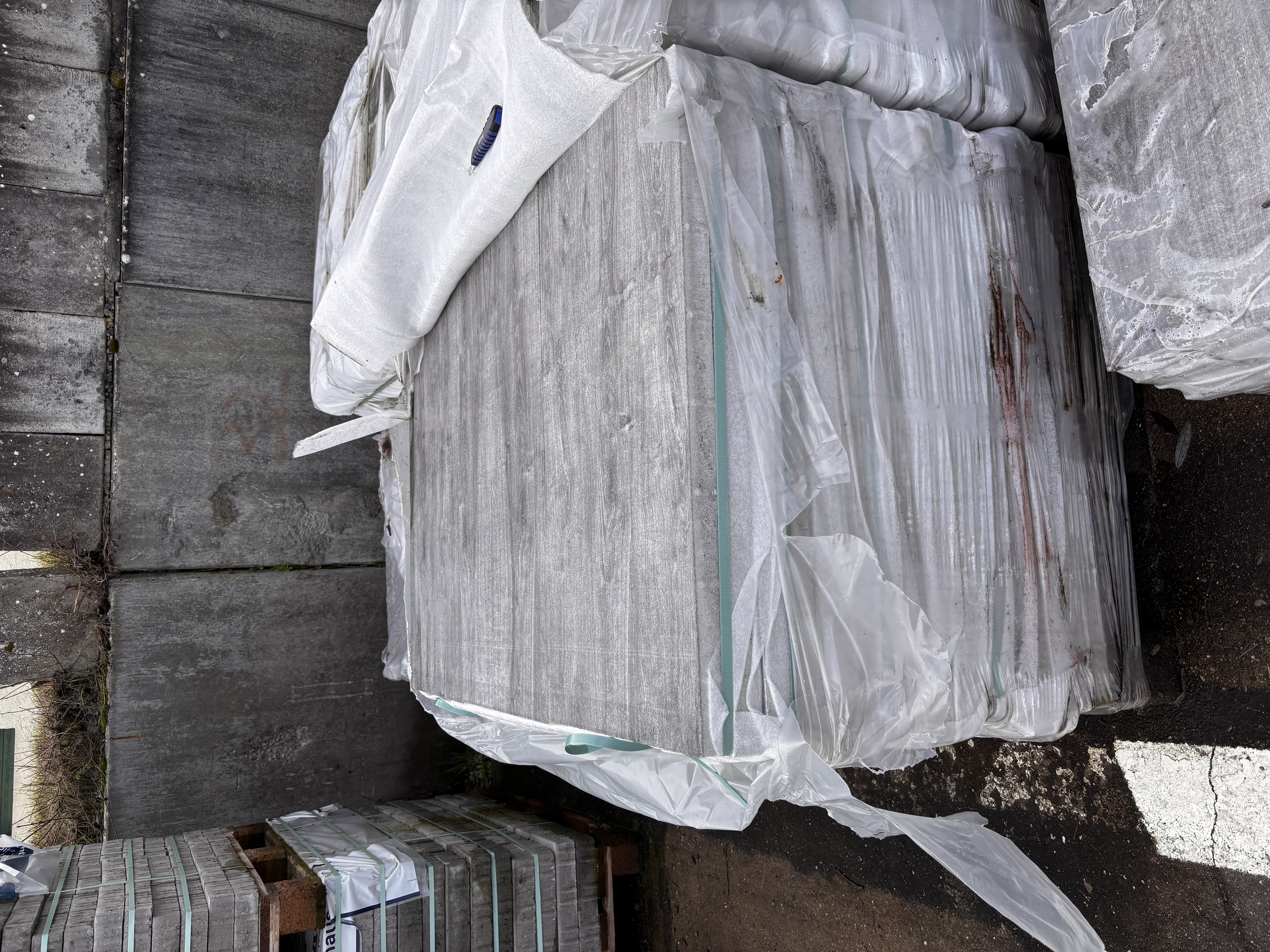 NATURA FINO – Terrassenplatten 1C NATURA FINO MITTELGRAU 80/40/4 CM PE5 – MITTELGRAU – 80 x 40 x 4 cm – Beschichtet – Detailansicht