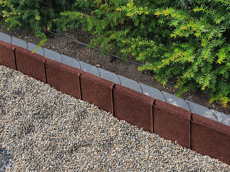 PALISADENBORDSTEINE – Palisade PALISADEN BORDSTEIN PICO BRAUN 50/25/6CM – Detailansicht