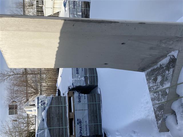 L-STEIN ECKE BEWEHRT 12 cm – L-Steine 1B L-STEIN-ECKE BEW. 90° 180/100 LINKS – GRAU – 180/100 – Sichtbeton – Seitenansicht