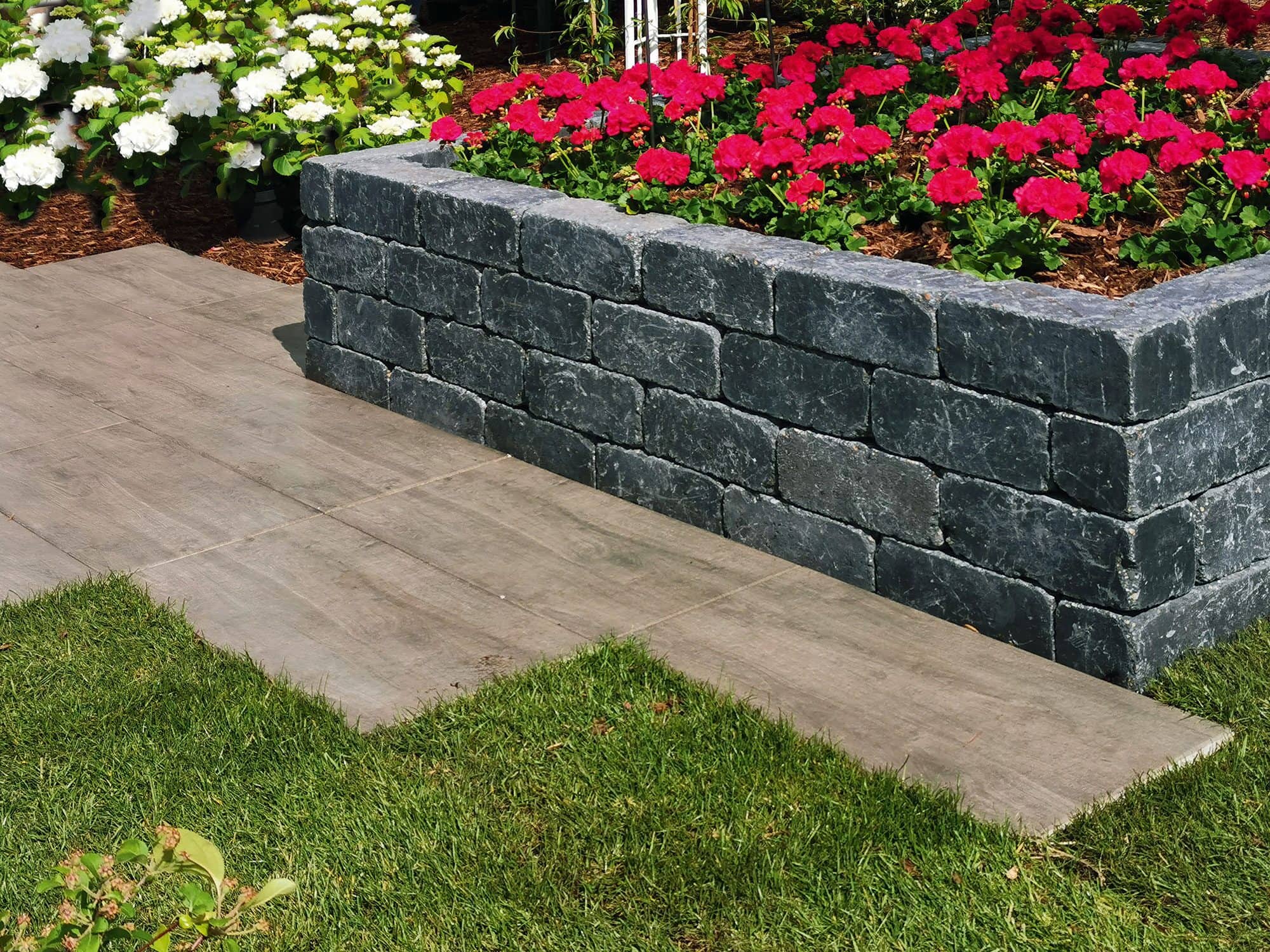 ANTIK MINI – ANTIK MINI BASALT 35/14/14 CM – BASALT – 35 x 14 x 14 cm – Antik – Detailansicht