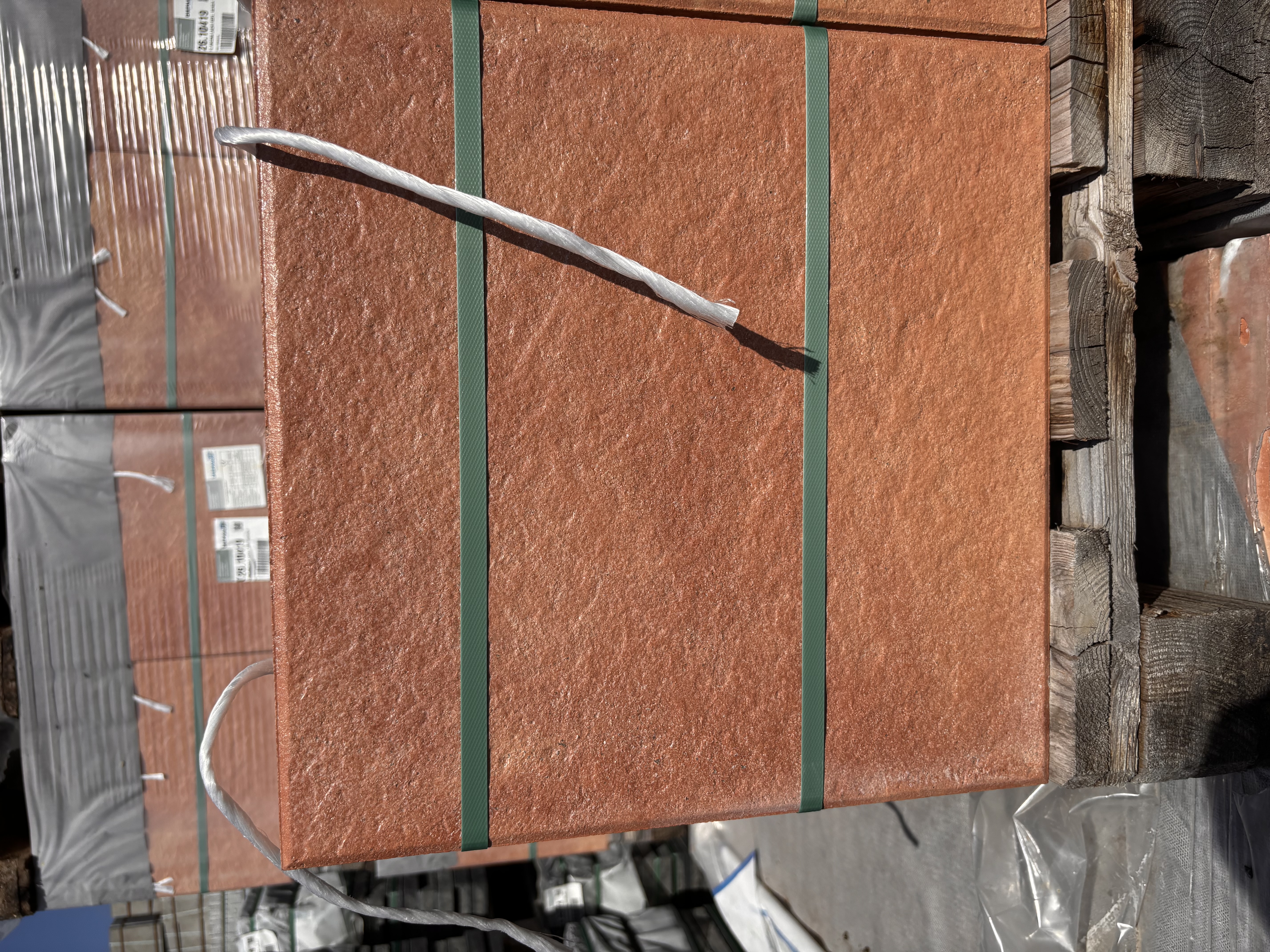 ANCONA – Terrassenplatten 1C ANCONA LACHS GEFL. 40/40/4 – LACHS – 40 x 40 x 4 cm – Hauptansicht
