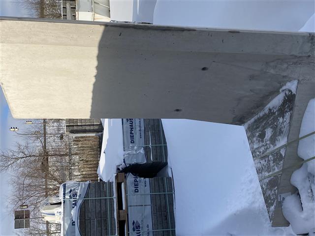 L-STEIN ECKE BEWEHRT 12 cm – L-Steine 1B L-STEIN-ECKE BEW. 90° 180/100 LINKS – GRAU – 180/100 – Sichtbeton – Detailansicht