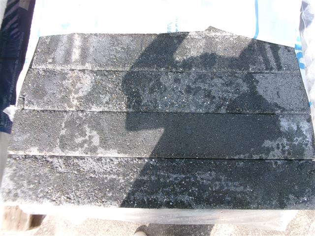 Palisaden 1B ROH NOMOS PALISADE BASALT 90/20/8 – BASALT – Hauptansicht
