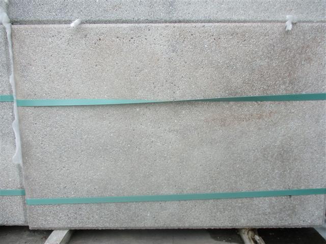 RUSTICA – Terrassenplatten 1B RUSTICA MUSCHELKALK 60/40/4 – MUSCHELKALK BESCHICHTET – Detailansicht