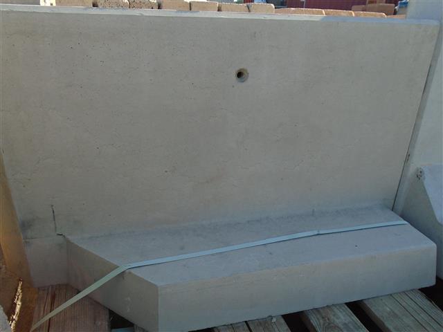 L-STEIN ECKE BEWEHRT 12 cm – Objekte/- Gestaltungselemente 1B L-STEIN-ECKE BEW. 90° 55/100 RECHTS – GRAU – 55 x 100 cm – Sichtbeton – Hauptansicht