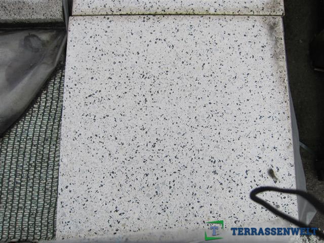 OPTIMA – Terrassenplatten 1B OPTIMA ARMIERT WEIß 40/40/4 CM – GRANIT-WEISS ARMIERT – Hauptansicht