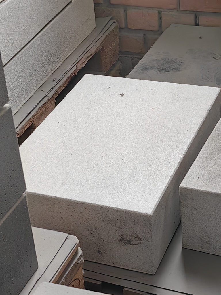 Stufen EDELIA BLOCKST. GRAU-WEIß 50/35/15 PE5 – GRAU-WEISS – 50 x 35 x 15 cm – Hauptansicht