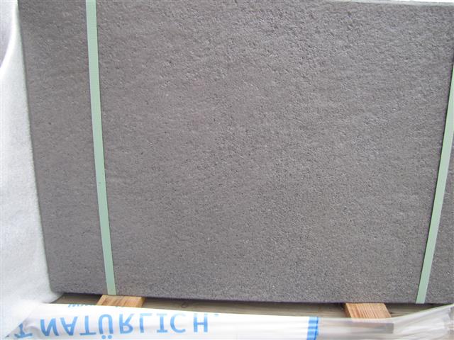 Terrassenplatten 1B PURA BASALT 60/40/4 CM – BASALT – Detailansicht
