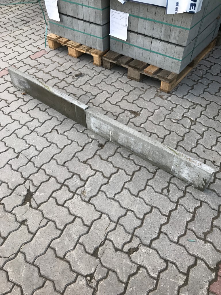 Objekte/- Gestaltungselemente 1B RASENRAND GRAU N+F 100/25/5 CM – GRAU – Hauptansicht