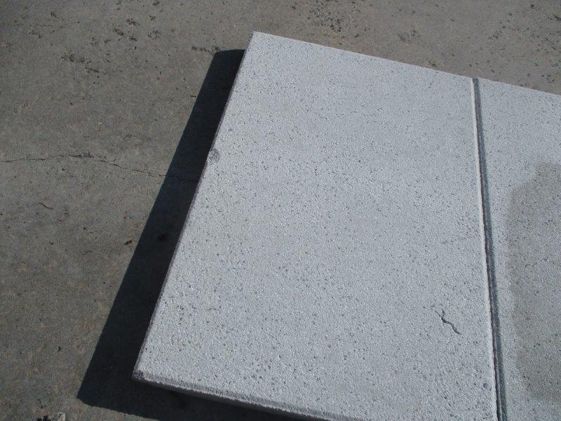 Terrassenplatten 1C RUSTO QUARZ 60/40/4 CM PE2 – Detailansicht